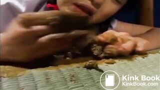 Cute Asian Babe Worships her poop