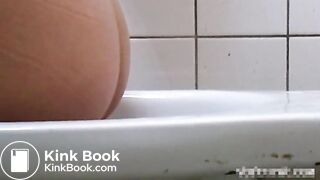 Voyeur Pooping
