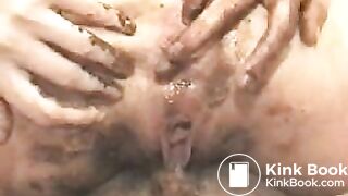 Femme au foyer scato suite 2