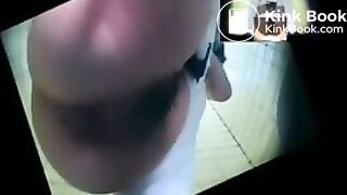 JapanPoop4