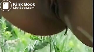 Sh01_poop_shitting