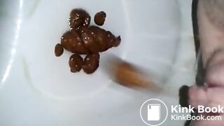 An average poop
