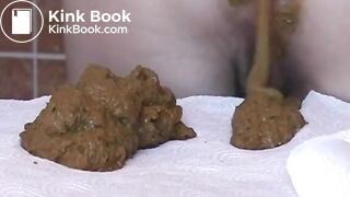 Russian Girl Pooping Huge Amounts