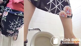 Floor Poop 22a