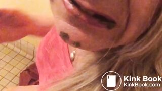 Toilet Pig Feasting on Her own Filth:)