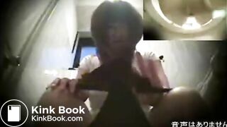 トイレで排泄 - Scat