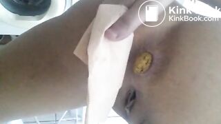 amateur girl pooping - Scat + Piss + Puke