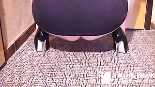 Fat ass amateur bitch shits on the floor - Scat Video Collection