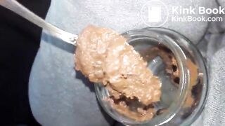 Amateur Scat Feeding