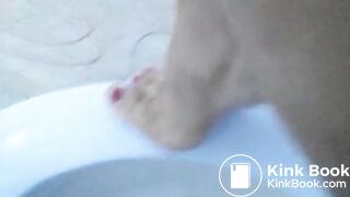 amateur girl pooping - Scat + Piss + Puke