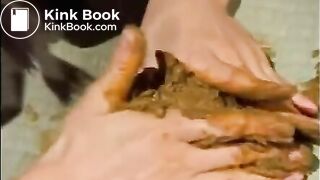 Tiny Asian girl poops on webcamflv