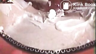 Milf Masturbating With Shit