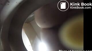 She's Gonna Shit On You!