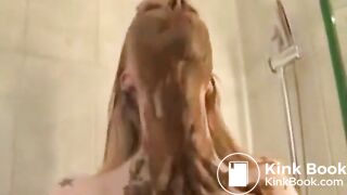 shitting blonde