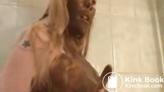 shitting blonde