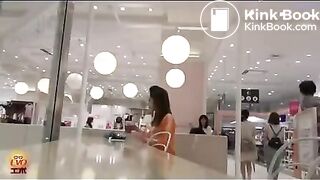 はみだしうんこ　デパート編 - Japan Scat