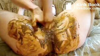 Scat fist her GFs pussy