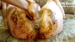 Scat fist her GFs pussy