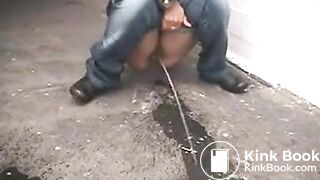 European Teens Don't Need A Toilet