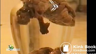 Amateur Milf Shits Huge Turd