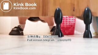 The girl excreted profusely in the toilet 90