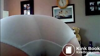 Fat older woman shitting on white panty