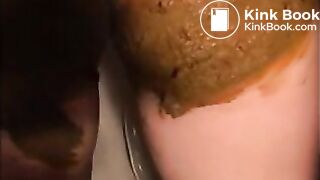 Dirty girl smear shit all over her body