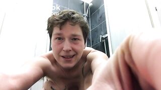 Nora - ACROBATIC SHIT