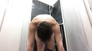 Nora - ACROBATIC SHIT