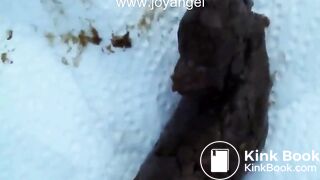 Dropping two big turds in the woods