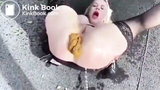 Blonde Piss n Shit