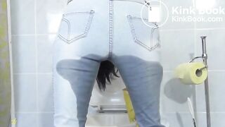 Peepoop jeans