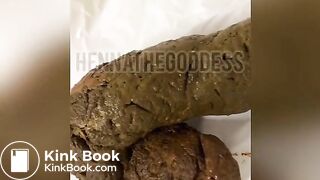 Henna's big poop
