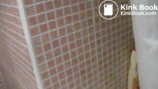 Messy poo in the bidet