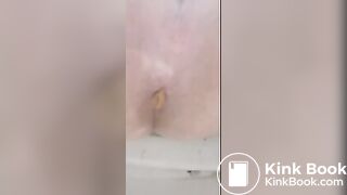 niñata jevi cagando 2