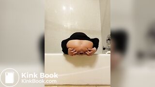 Very constipated lady