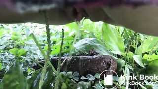 Urgent outdoor poop