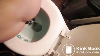 Overhead view of a nice big shit