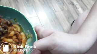 Constipated Shitting in lunch