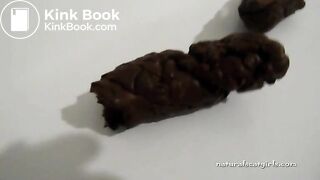 Big bathtub poo