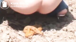 webcam on girl pooping