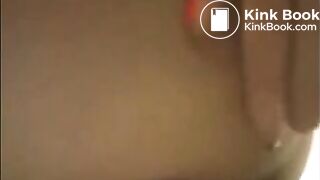 Milf is showing her pulsating asshole with shit