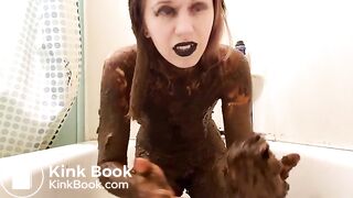 Hot Punk Girl uses twenty loads of shit to smear her sexy body