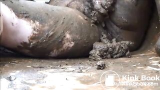 Messy shit masturbation
