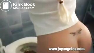 Myranda Didovic SHITTING