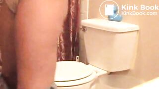 Shit Her Panties