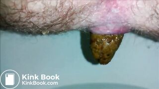 Toilet poops