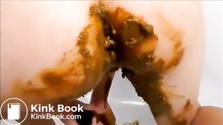 Scat woman shitting masturbating and squirting