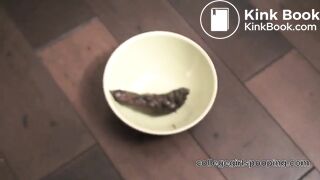 Demi drops a big hard turd