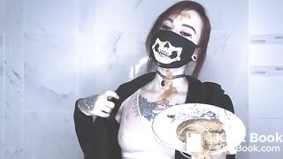 Scat woman